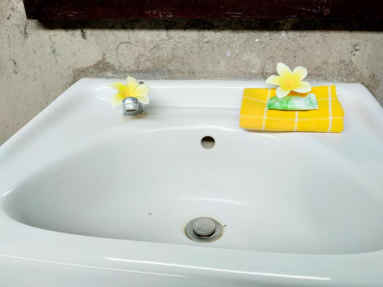 Angga Guest House Pemuteran  Exterior photo