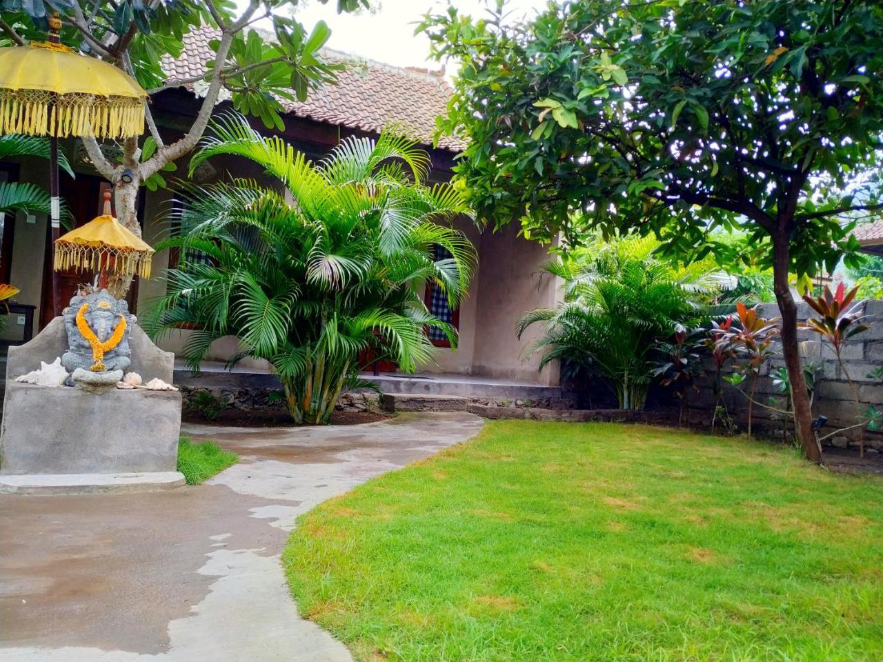 Angga Guest House Pemuteran  Exterior photo